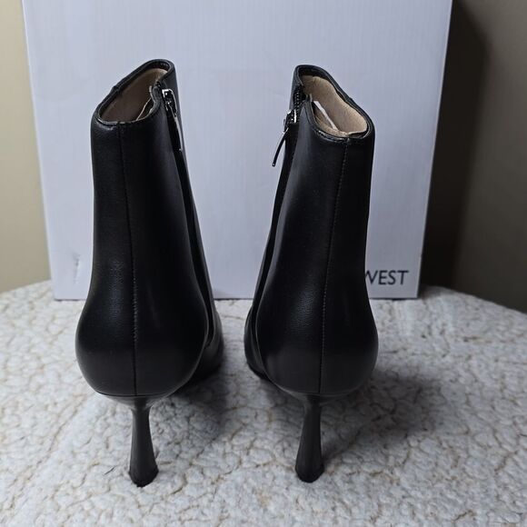 NIB Nine West Birgy Pointy Cap Toe Dress Booties Size 7.5 - Picture 4 of 8